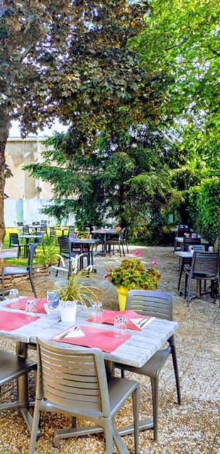 Campanile Vichy - Bellerive Hotel Екстериор снимка