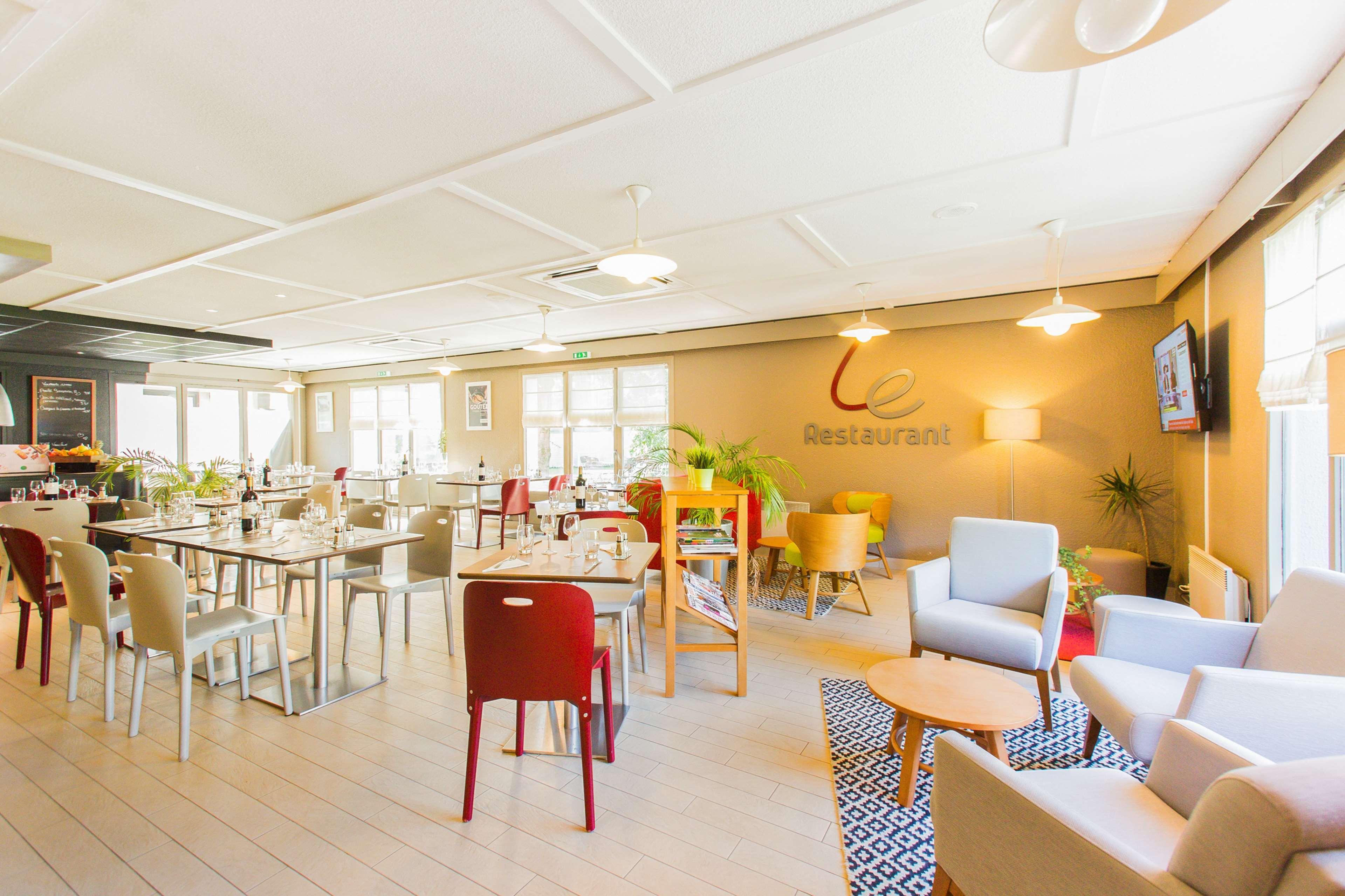 Campanile Vichy - Bellerive Hotel Екстериор снимка